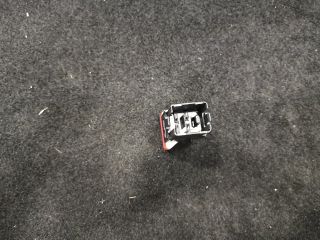 bontott VW GOLF PLUS Vészvillogó Kapcsoló