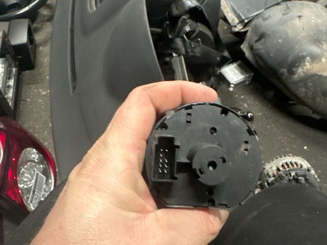 bontott VW GOLF PLUS Világítás Kapcsoló