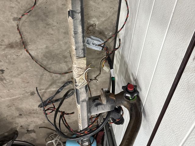 bontott VW GOLF PLUS Vonóhorog