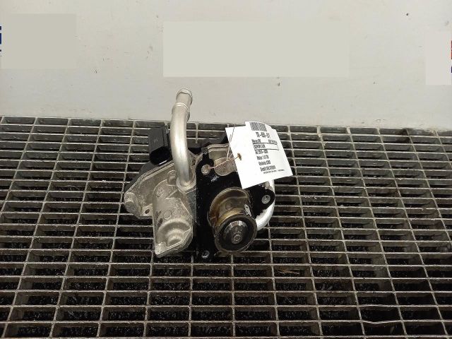 bontott VW GOLF SPORTSVAN EGR / AGR Szelep