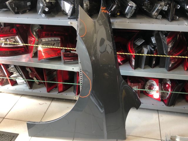 bontott VW GOLF SPORTSVAN Bal első Sárvédő