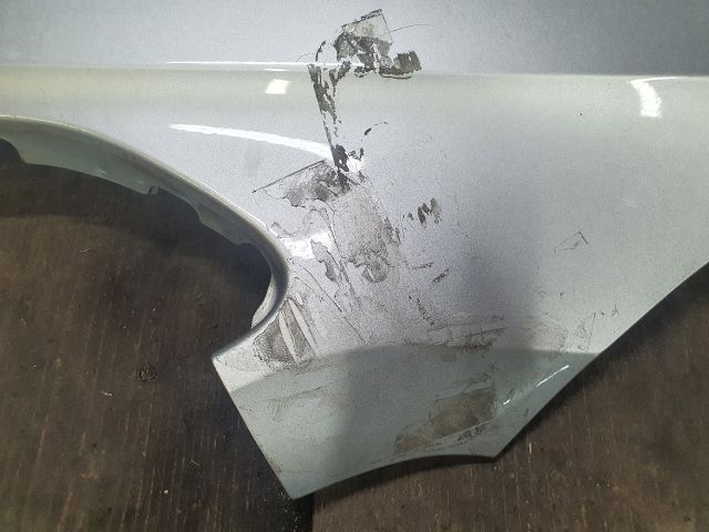 bontott VW GOLF SPORTSVAN Bal első Sárvédő