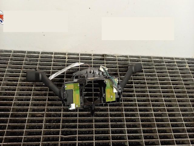 bontott VW GOLF SPORTSVAN Bal Kormánykapcsoló Irányjelző