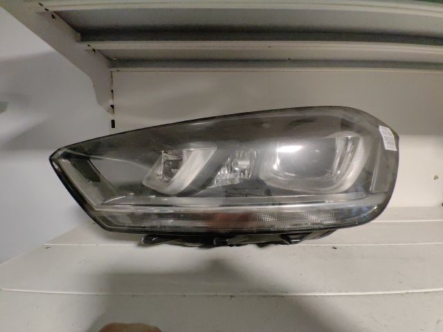 bontott VW GOLF SPORTSVAN Bal Xenon Fényszóró