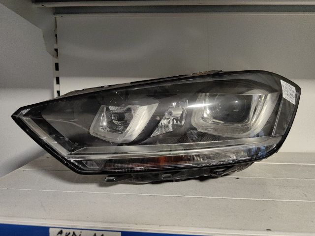 bontott VW GOLF SPORTSVAN Bal Xenon Fényszóró