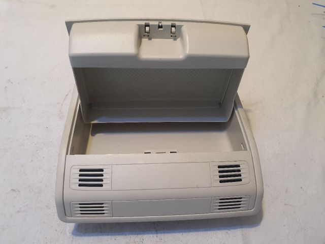 bontott VW GOLF SPORTSVAN Beltér Világítás Első