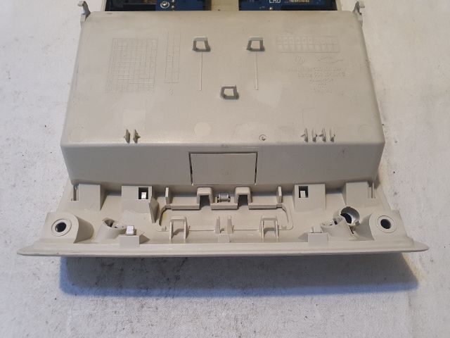 bontott VW GOLF SPORTSVAN Beltér Világítás Első