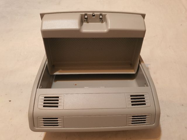 bontott VW GOLF SPORTSVAN Beltér Világítás Első