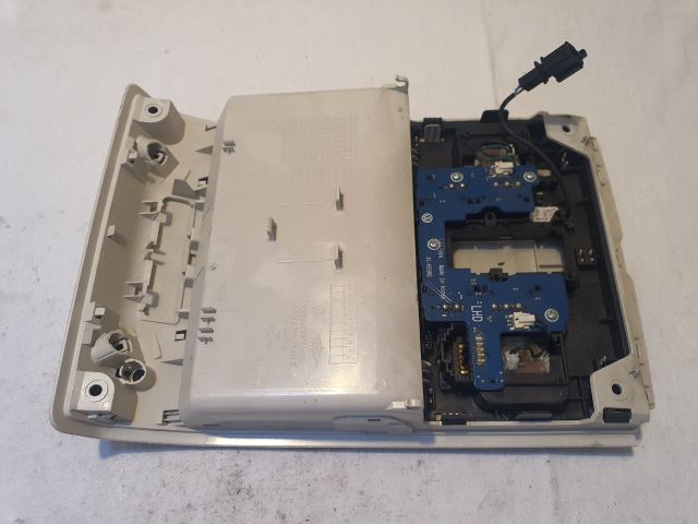 bontott VW GOLF SPORTSVAN Beltér Világítás Első