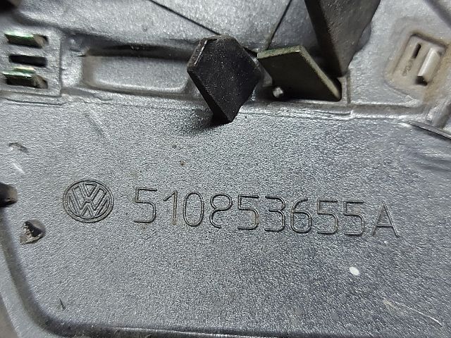 bontott VW GOLF SPORTSVAN Első Embléma