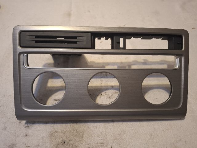 bontott VW GOLF SPORTSVAN Fűtéskapcsoló Keret