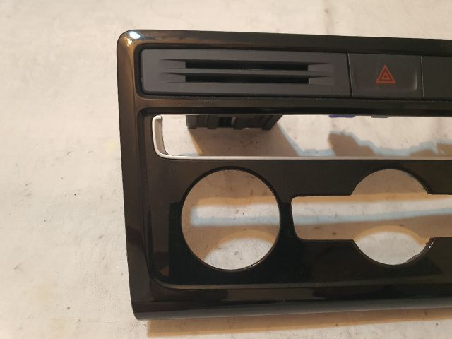 bontott VW GOLF SPORTSVAN Fűtéskapcsoló Keret