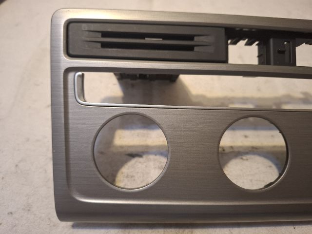 bontott VW GOLF SPORTSVAN Fűtéskapcsoló Keret