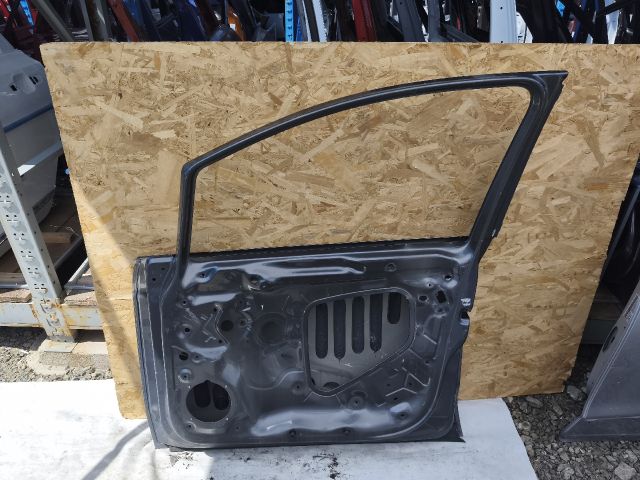 bontott VW GOLF SPORTSVAN Jobb első Ajtó (Üres lemez)