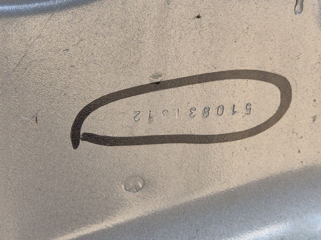 bontott VW GOLF SPORTSVAN Jobb első Ajtó (Üres lemez)