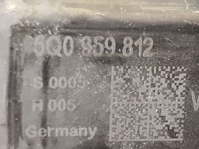 bontott VW GOLF SPORTSVAN Jobb hátsó Ablakemelő Motor