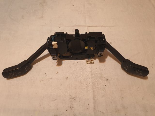 bontott VW GOLF SPORTSVAN Komplett Kormánykapcsoló (Bajuszkapcsoló)