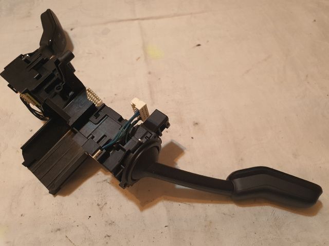 bontott VW GOLF SPORTSVAN Komplett Kormánykapcsoló (Bajuszkapcsoló)