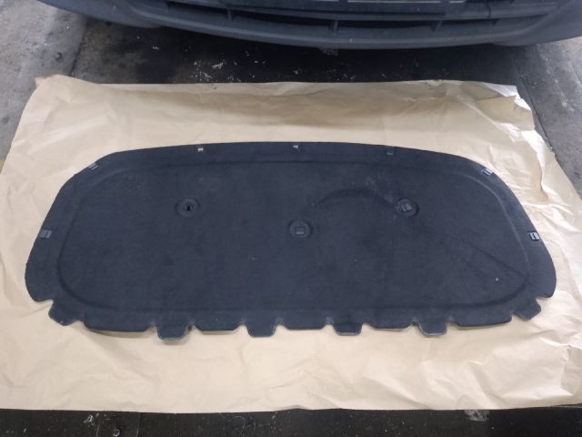 bontott VW GOLF SPORTSVAN Motorháztető Szigetelés