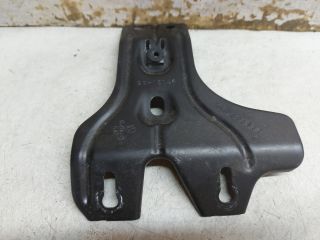 bontott VW GOLF SPORTSVAN Motorháztető Zár Tartó Konzol