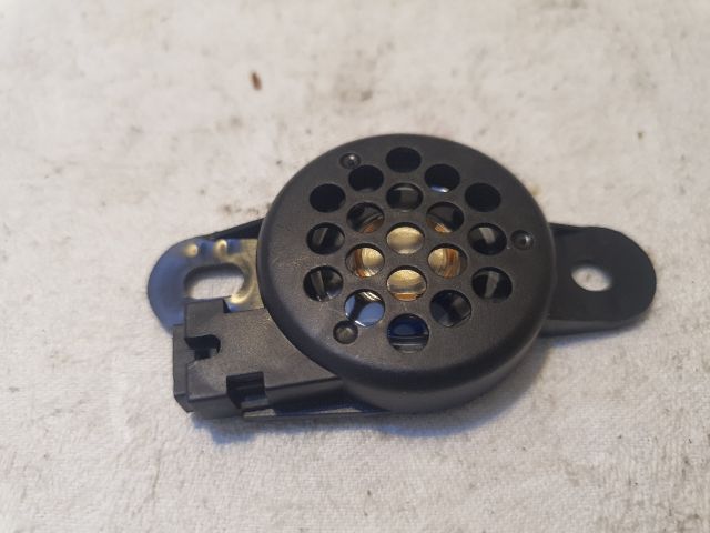 bontott VW GOLF SPORTSVAN Tolatóradar Hangszóró