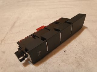 bontott VW GOLF SPORTSVAN Tolatóradar Kapcsoló