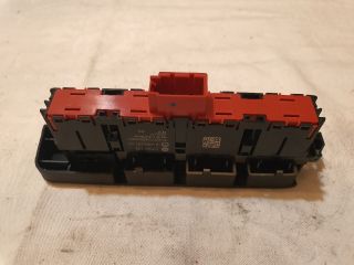 bontott VW GOLF SPORTSVAN Tolatóradar Kapcsoló