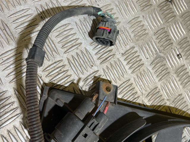bontott VW GOLF V Hűtőventilátor