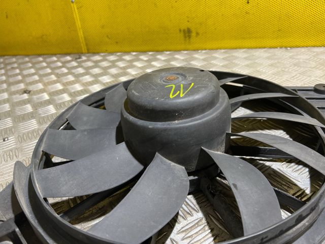 bontott VW GOLF V Hűtőventilátor