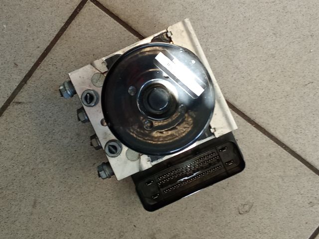 bontott VW GOLF V ABS Kocka