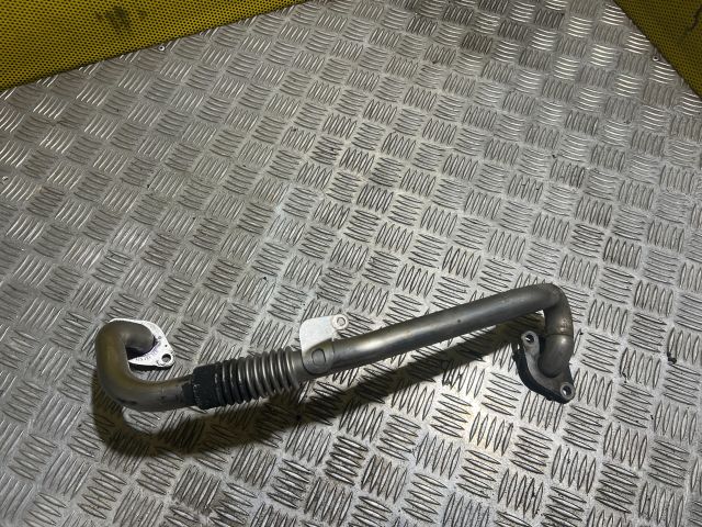 bontott VW GOLF V EGR Hűtő Cső