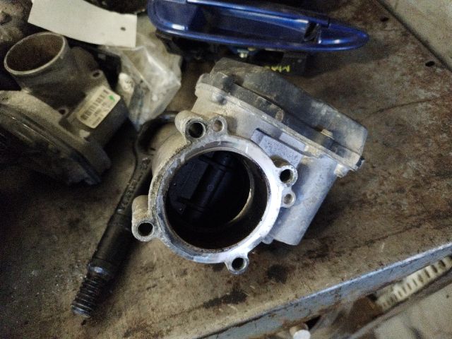 bontott VW GOLF V Fojtószelep (Elektromos)