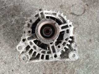 bontott VW GOLF V Generátor