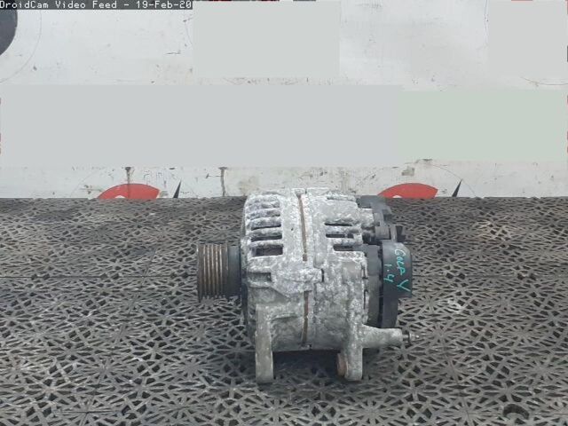 bontott VW GOLF V Generátor