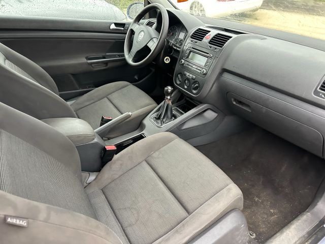 bontott VW GOLF V Gyújtáskapcsoló Házzal