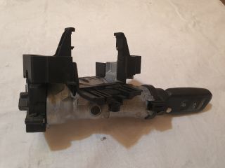 bontott VW GOLF V Gyújtáskapcsoló Házzal