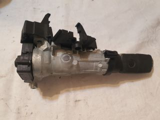 bontott VW GOLF V Gyújtáskapcsoló Házzal