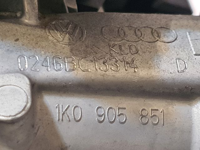 bontott VW GOLF V Gyújtáskapcsoló Házzal