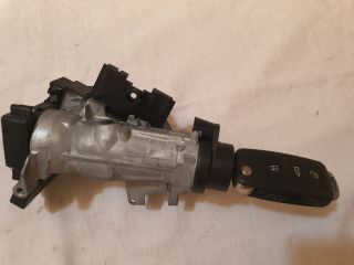 bontott VW GOLF V Gyújtáskapcsoló Házzal