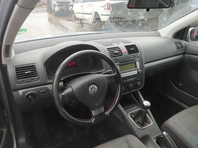 bontott VW GOLF V Gyújtáskapcsoló Házzal