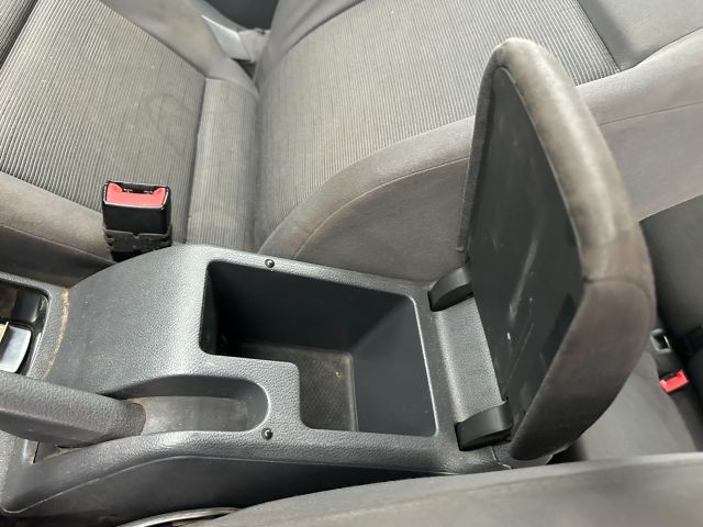 bontott VW GOLF V Gyújtáskapcsoló Házzal