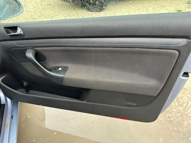 bontott VW GOLF V Gyújtáskapcsoló Házzal