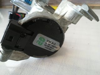 bontott VW GOLF V Gyújtáskapcsoló Házzal