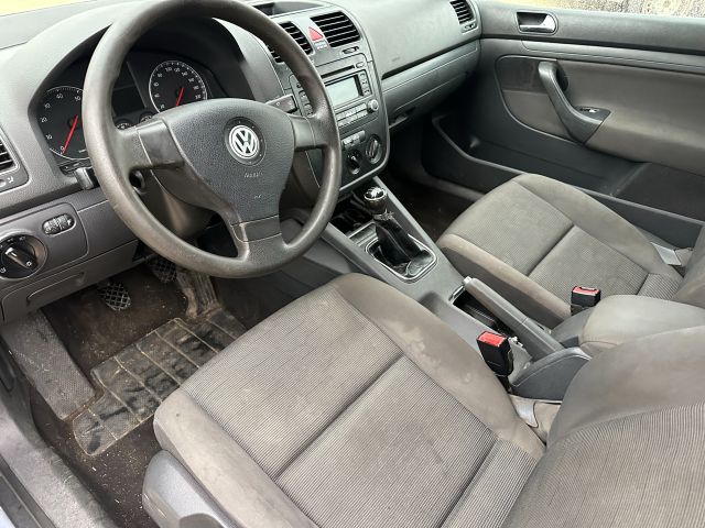 bontott VW GOLF V Gyújtáskapcsoló Házzal