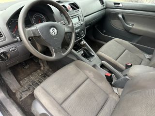 bontott VW GOLF V Gyújtáskapcsoló Házzal