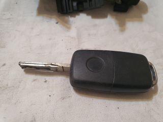 bontott VW GOLF V Gyújtáskapcsoló Házzal
