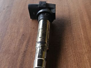 bontott VW GOLF V Gyújtótrafó