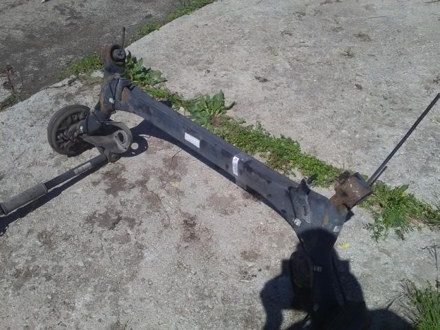 bontott VW GOLF V Hátsó Híd (Dobfékes)