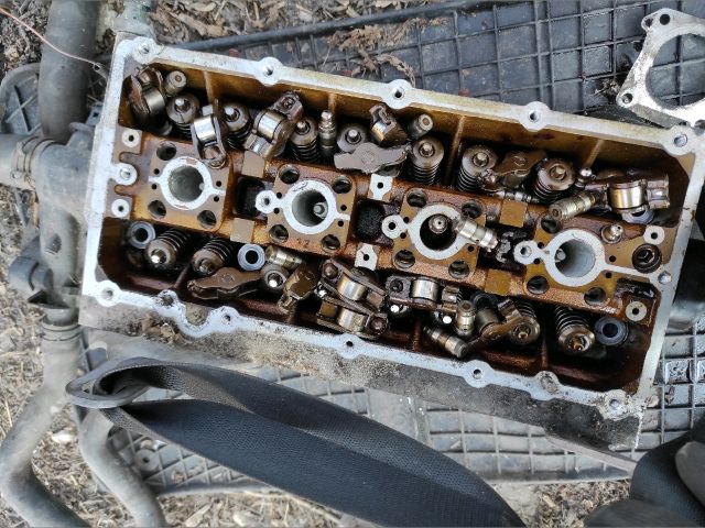 bontott VW GOLF V Hengerfej