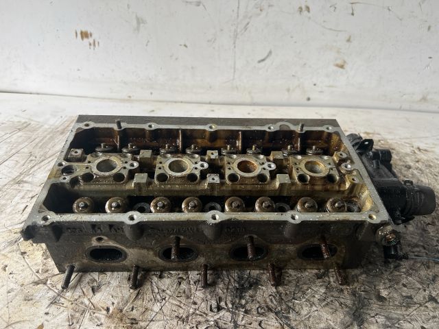 bontott VW GOLF V Hengerfej